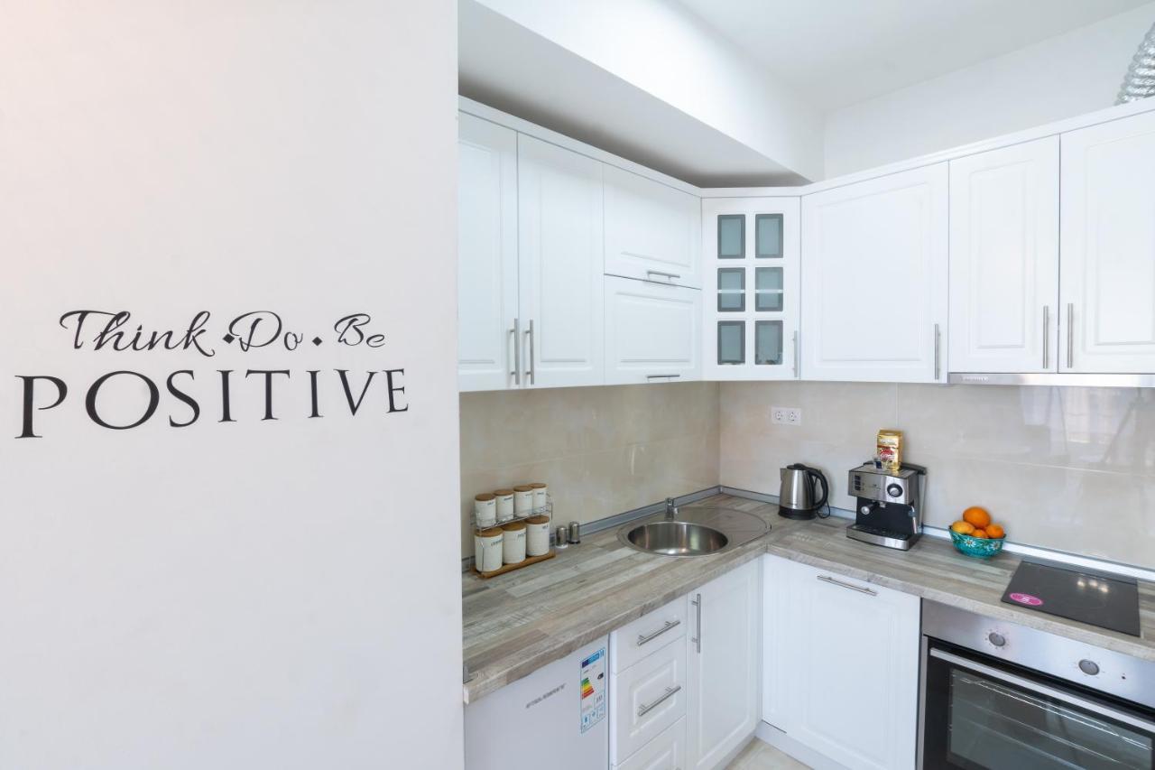 Modern ǀ 1 Bedroom ǀ Wifi Skopje Exteriör bild